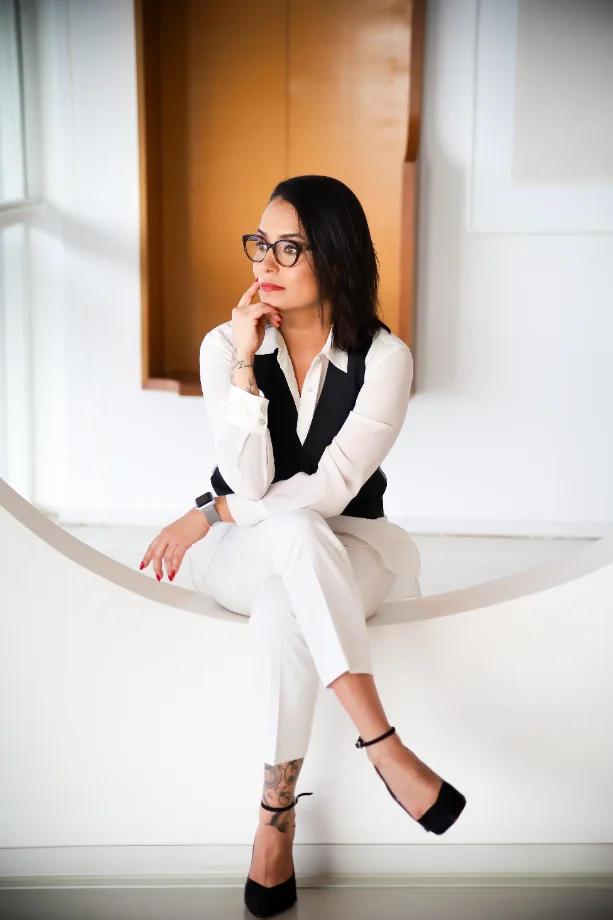 Retrato de Ana Tomazelli (4:5)